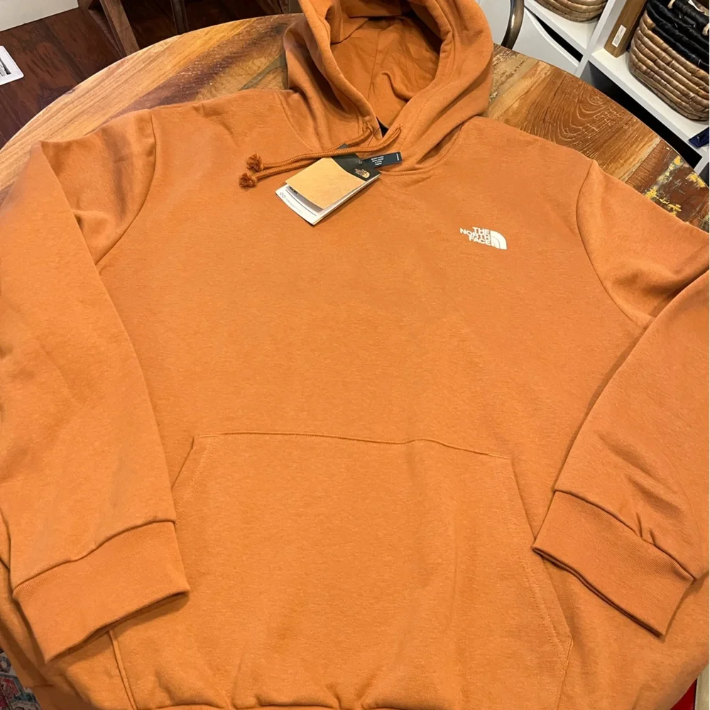 NWT North Face Men’s Hoodie